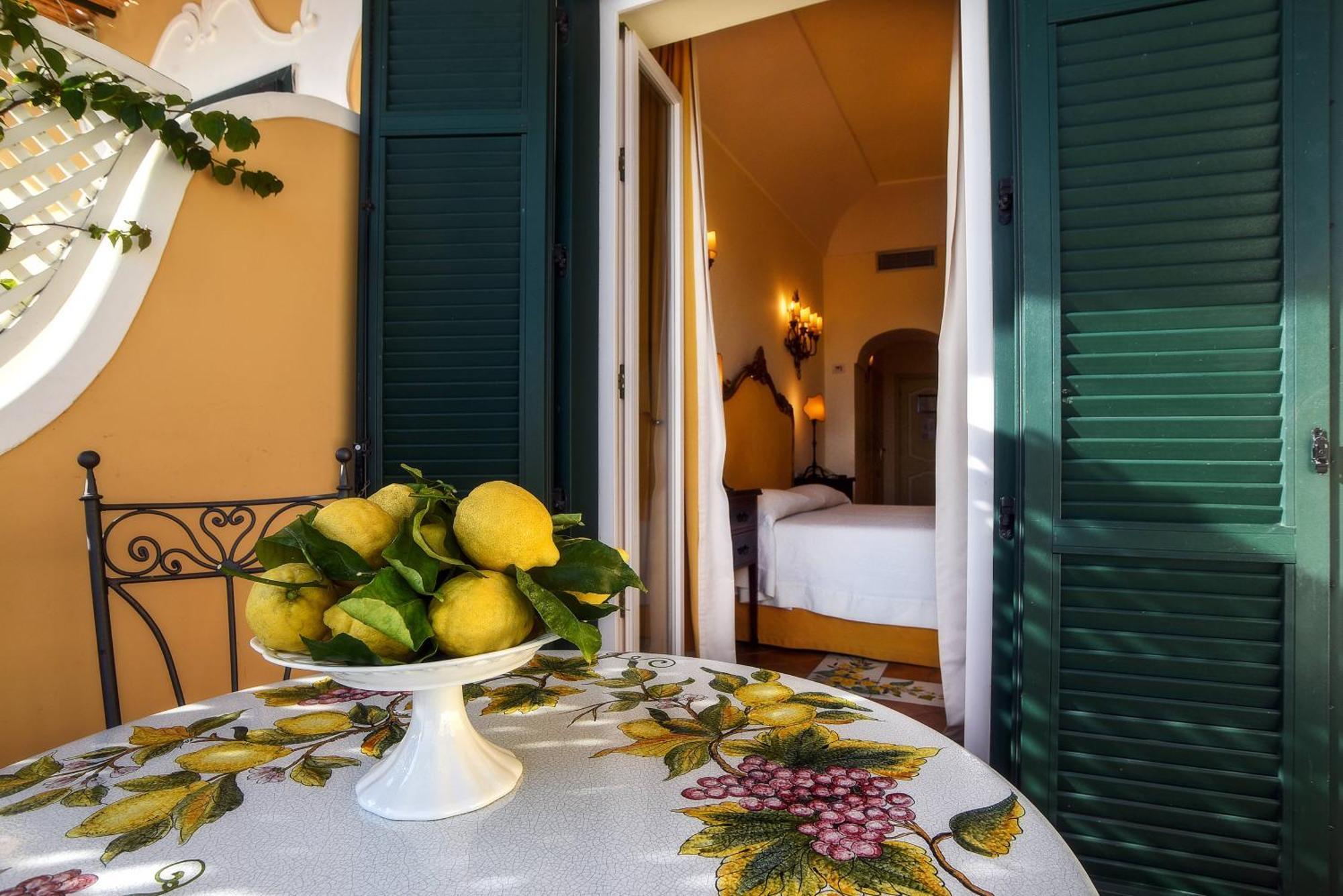 Hotel Buca Di Bacco Positano Exterior foto