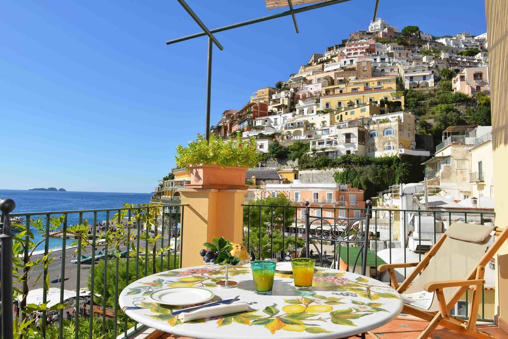 Hotel Buca Di Bacco Positano Exterior foto